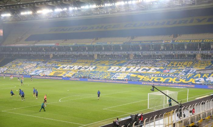 Fenerbahçe - Trabzonspor | Jose Sosa ile Filip Novak eski takım arkadaşlarıyla hasret giderdi
