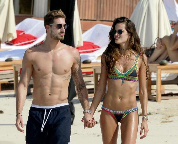 Izabel Goulart nefesleri kesiyor