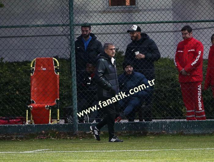 Şenol Güneş-Etoo arasında gerginlik