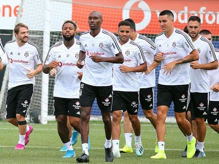 Beşiktaş açıkladı Burak Yılmazda son durum