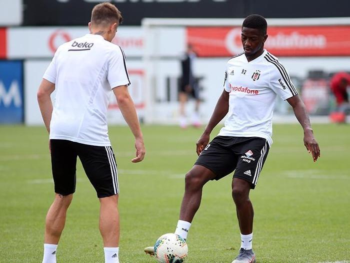 Beşiktaş açıkladı Burak Yılmazda son durum