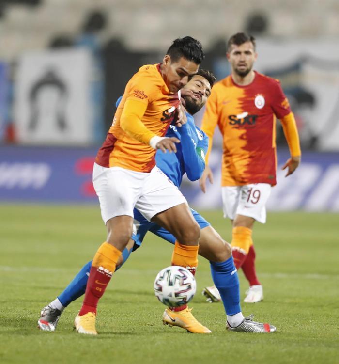 Fatih Terim çılgına döndü Erzurumspor-Galatasaray maçında dikkat çeken kare