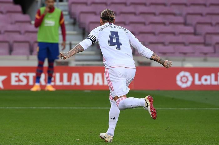 Barcelona-Real Madrid maçı nefesleri kesti El Clasicodan en özel fotoğraflar