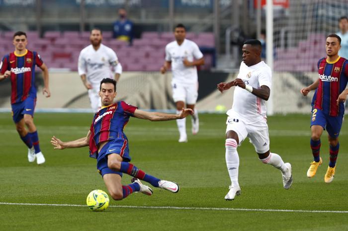 İşte Barcelona - Real Madrid maçından en özel kareler...