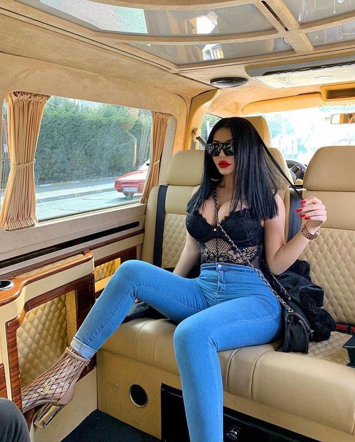 Instagram fenomeni Beren Güney, Mohamed Elnenyi ifşaladı