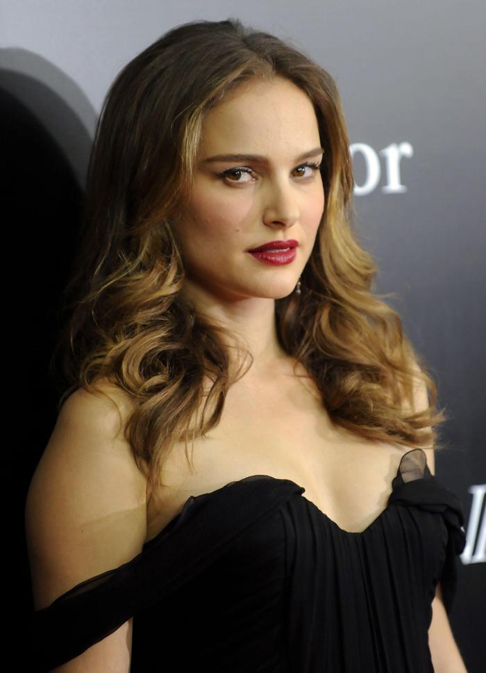 Natalie Portman, arkadaşlarıyla birlikte kadın futbol takımı kuruyor