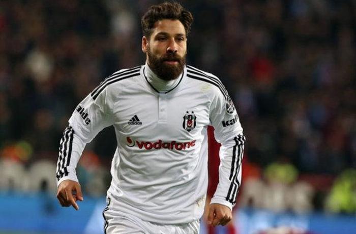 FIFA 16ya göre en iyi 40 Türk futbolcu