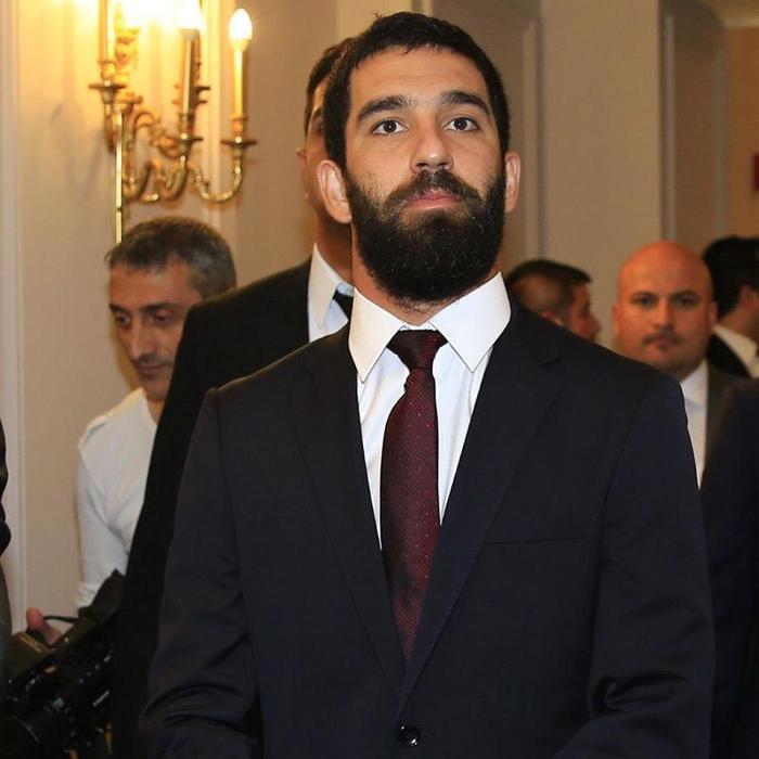 Arda Turan ve Samuel Etoo nikah şahidi oldu