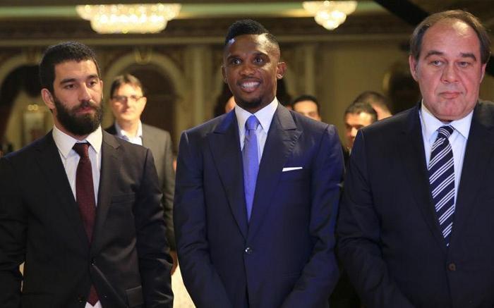 Arda Turan ve Samuel Etoo nikah şahidi oldu