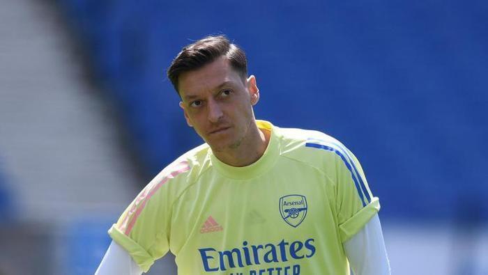 Son dakika haberi | Mesut Özilin yeni adresi belli oldu Fenerbahçe...