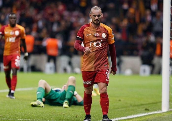 2 - Wesley Sneijder (GS)€ 4.500.000