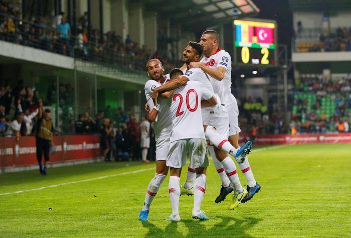 Fanatik yazarlarının Moldova - Türkiye maçı yorumları