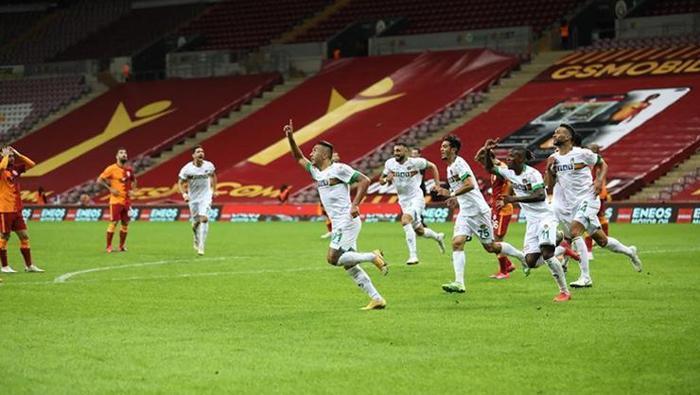 Alanyaspor yine zirvede
