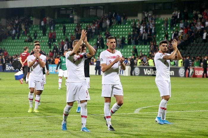 Fanatik yazarlarının Moldova - Türkiye maçı yorumları
