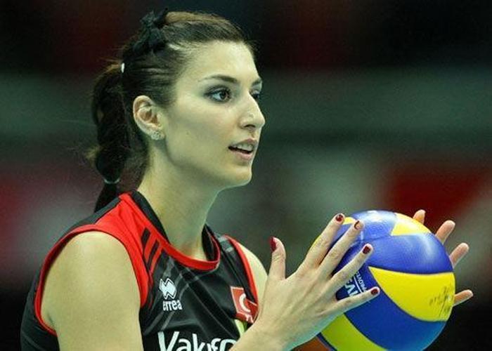 Neslihan Darnel