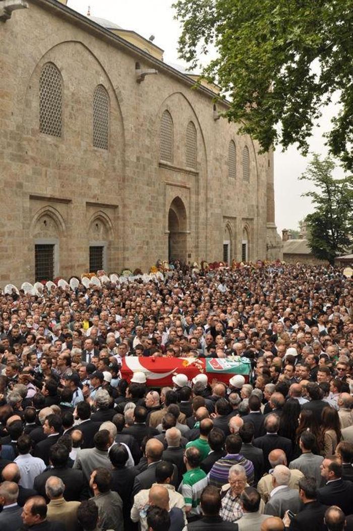 İbrahim Yazıcı son yolculuğuna uğurlandı