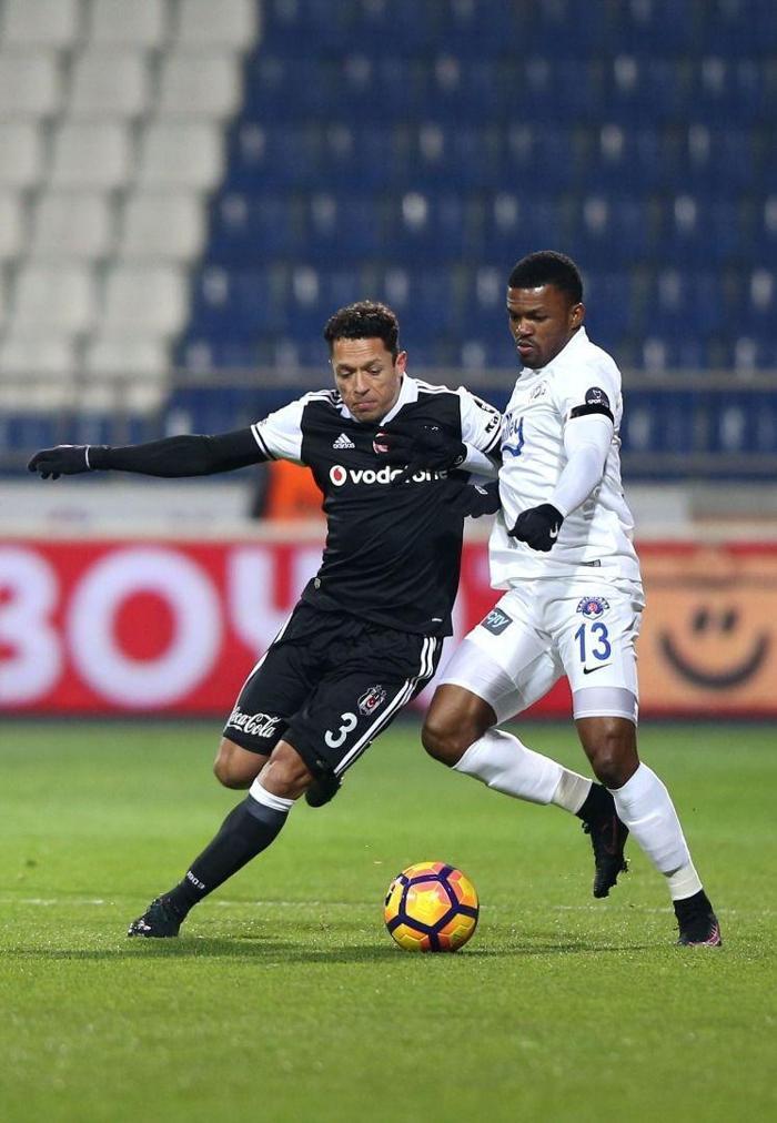 Adriano Correia