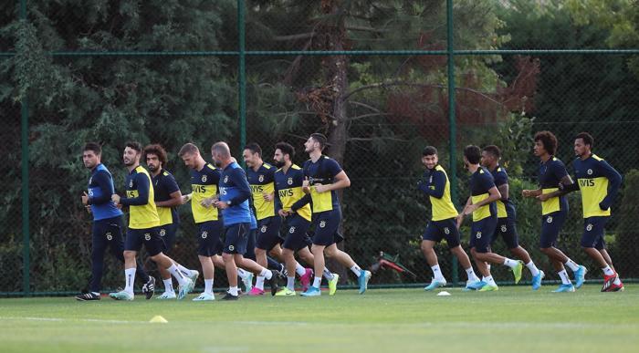 Fenerbahçede son dakika: Luiz Gustavo, Isla, Zanka...