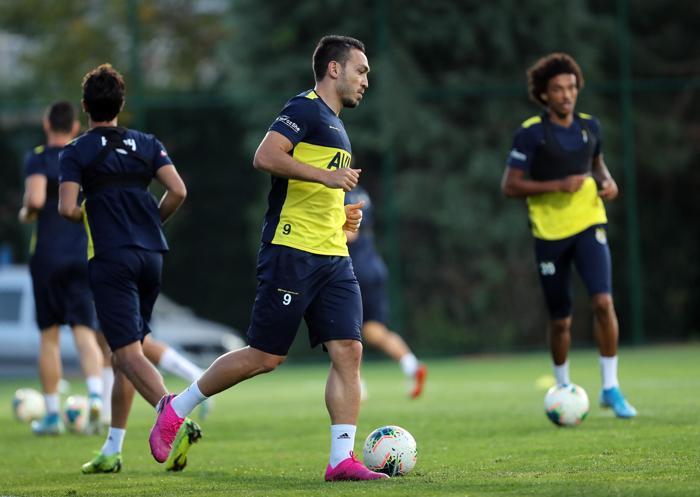 Fenerbahçede son dakika: Luiz Gustavo, Isla, Zanka...