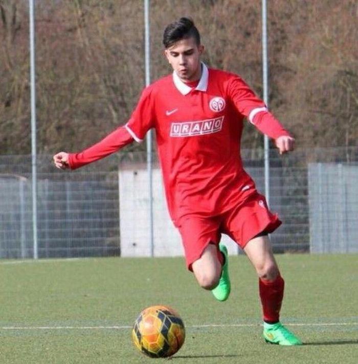 Şahverdi Çetin (E.Frankfurt U17)