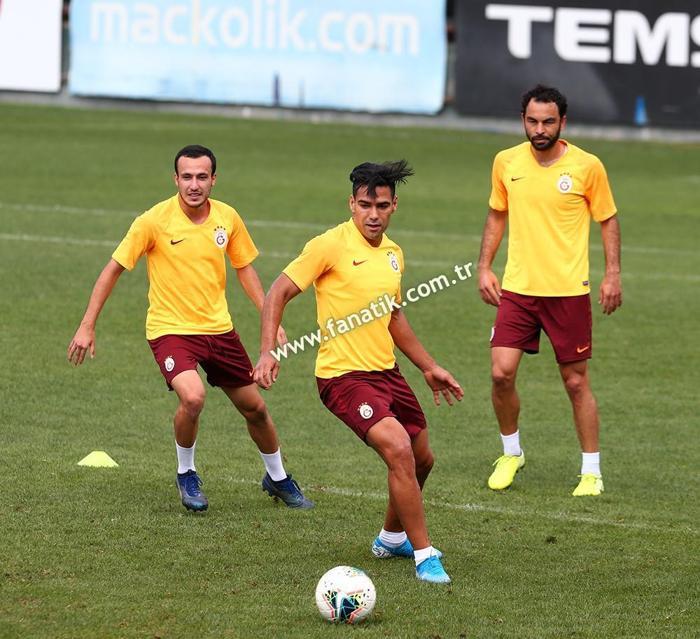 Tüm gözler Falcaodaydı