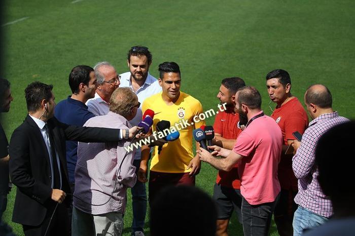 Tüm gözler Falcaodaydı
