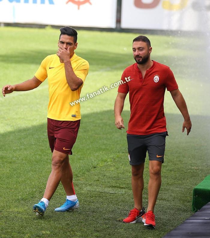 Tüm gözler Falcaodaydı
