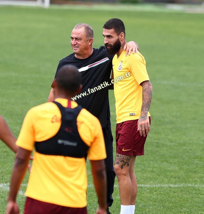 Tüm gözler Falcaodaydı