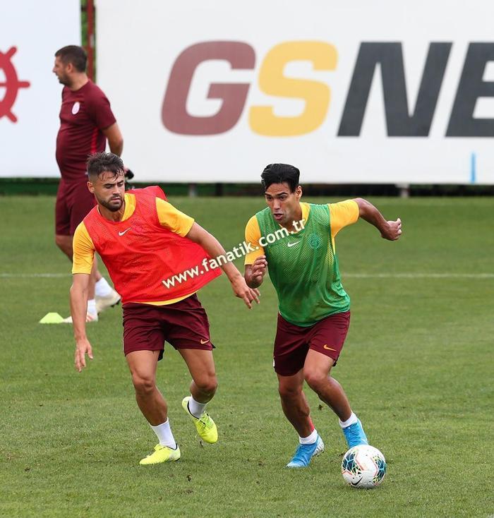 Tüm gözler Falcaodaydı
