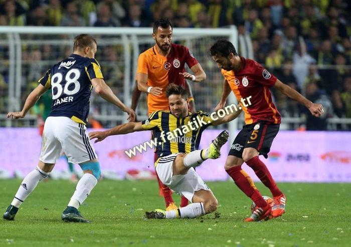 Ersun Yanaldan Galatasaray-Fenerbahçe derbisi yorumu