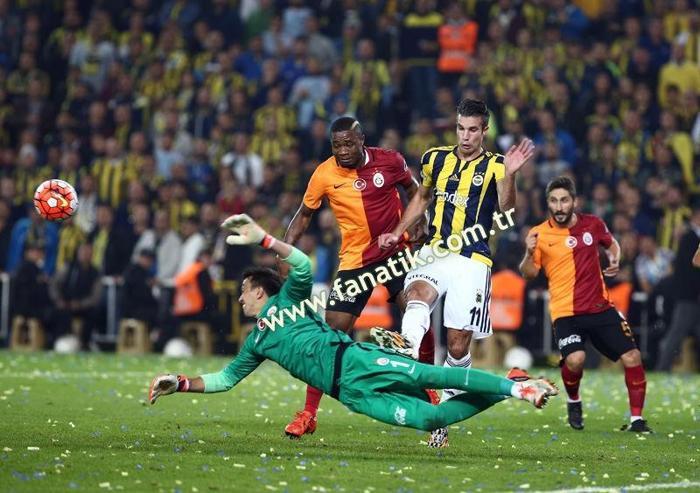 Ersun Yanaldan Galatasaray-Fenerbahçe derbisi yorumu