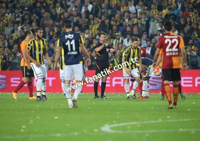 Ersun Yanaldan Galatasaray-Fenerbahçe derbisi yorumu