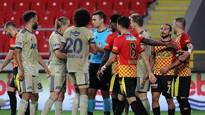 Fenerbahçede kadro kaptanlardan kuruldu