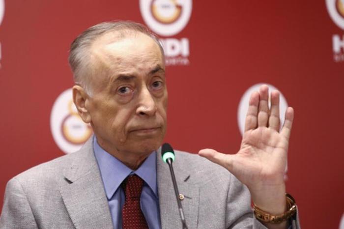 Galatasaray Başkanı Mustafa Cengizden olay açıklamalar... Üzülmek de ne, deliriyorum