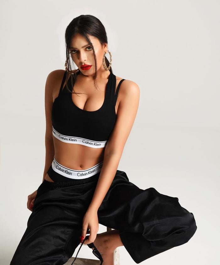 Yağmur Taktaş: Emre Mor evinde görüşme teklif etti