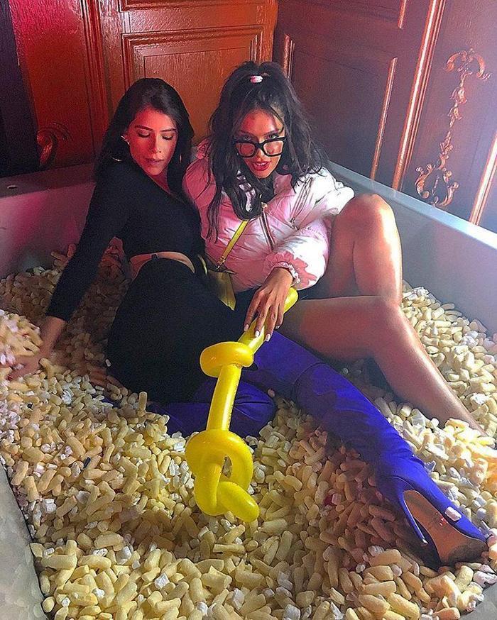 Yağmur Taktaş: Emre Mor evinde görüşme teklif etti