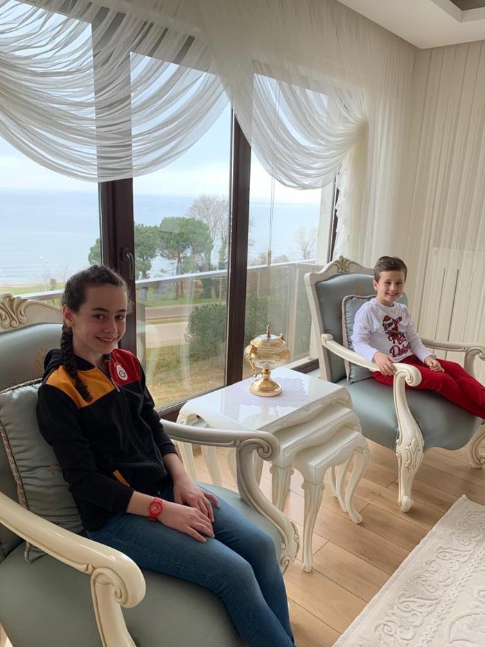 Zeynep-Buğrahan Uğurlu Yaş 11 - Yaş 6