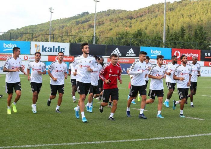 Beşiktaşta son dakika: Atiba Hutchinson müjdesi