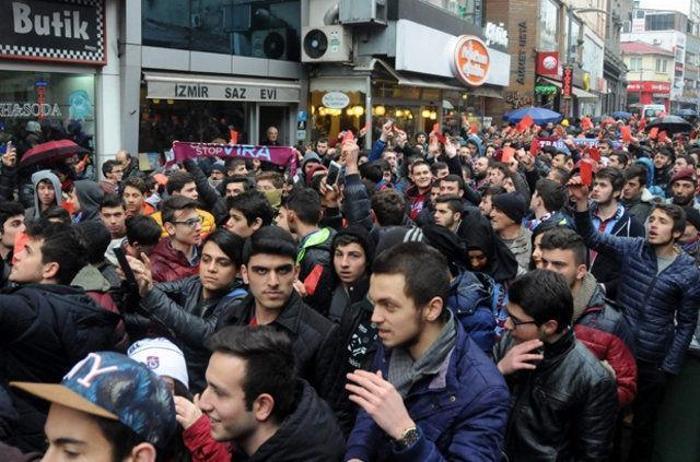 YAŞA GÖRE TARAFTAR DAĞILIMI: