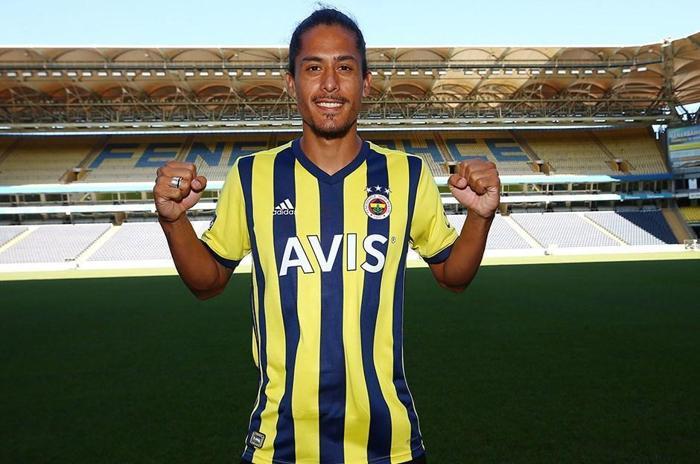 Mauricio Lemos