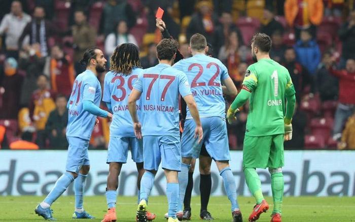 Deniz Ateş Bitnele bir darbe de TFFden