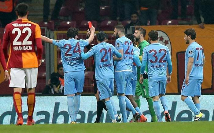 Deniz Ateş Bitnele bir darbe de TFFden