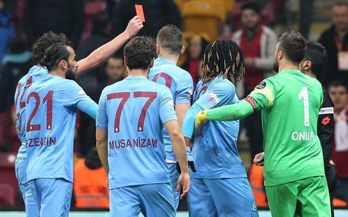 Deniz Ateş Bitnele bir darbe de TFFden