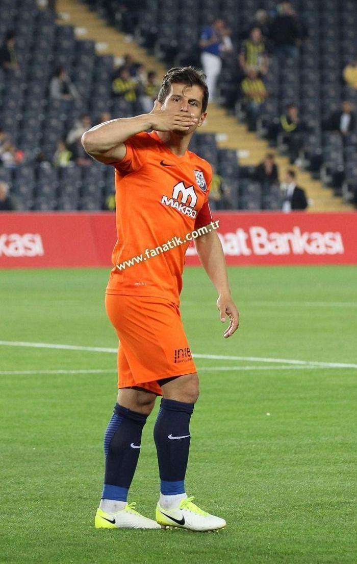 Fenerbahçe - Başakşehir maçından kareler