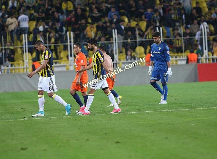 Fenerbahçe - Başakşehir maçından kareler
