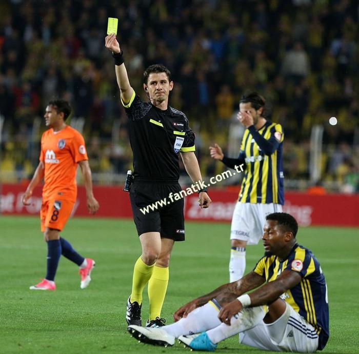 Fenerbahçe - Başakşehir maçından kareler