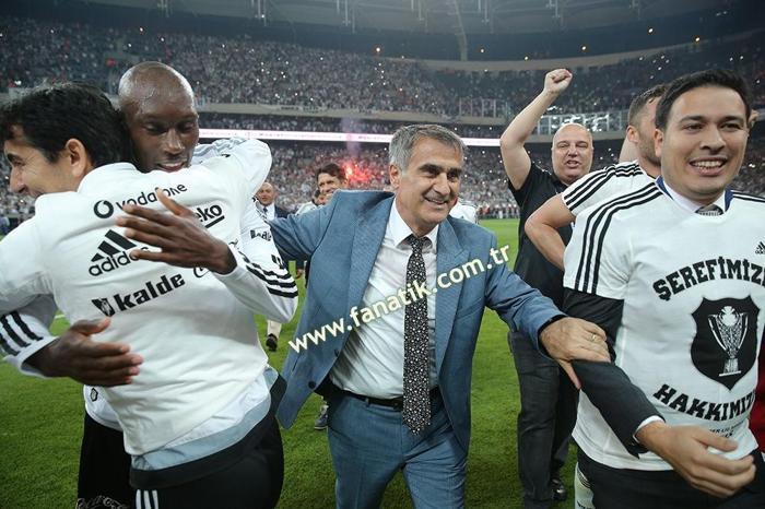 Beşiktaş geçen sene bugün şampiyon oldu