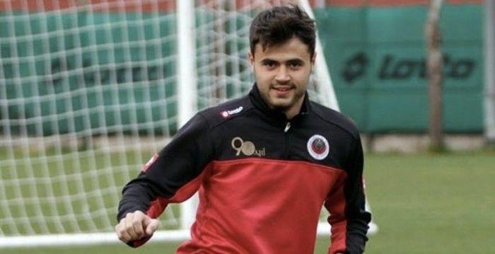 Galatasarayda dört koldan taarruz