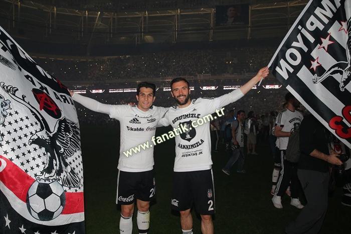 Beşiktaş geçen sene bugün şampiyon oldu