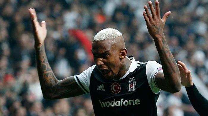 10 gol kaydetti
